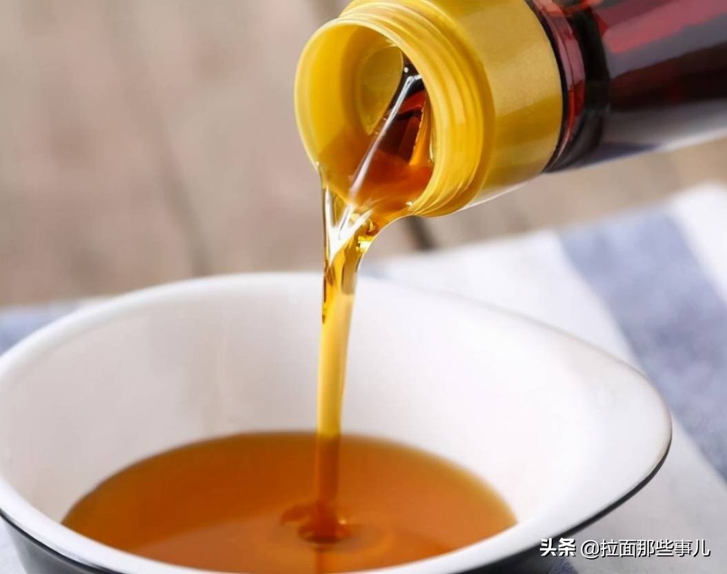 香油和料油有什么区别,真香油和假油有什么区别