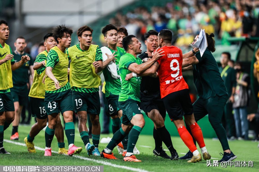 中超北京国安队战胜天津,中超联赛北京国安4-1广州队