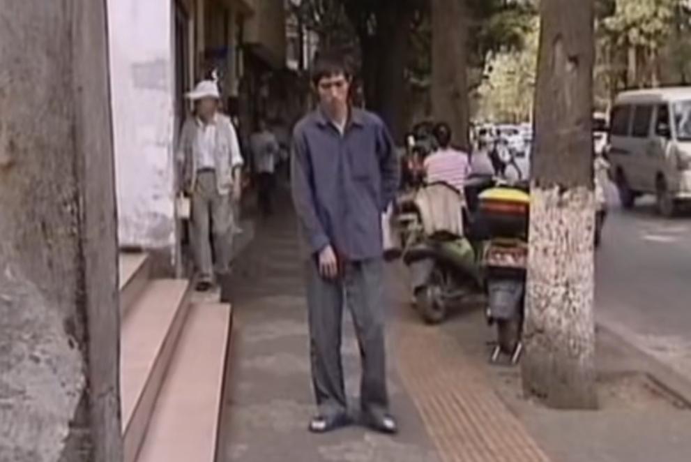 24岁小伙子被怪病缠身15年,24岁小伙被怪病缠身十五年