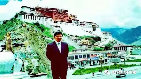 读走*藏西**·昌都|日沃白玛神山,一朵在绿毯中盛开的莲花