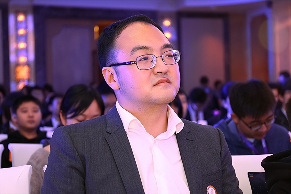 北大许晨阳留下八个字,许晨阳讲北大留下三句话