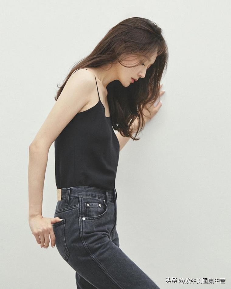 姜敏京牛仔裤穿搭,姜敏京牛仔裤写真