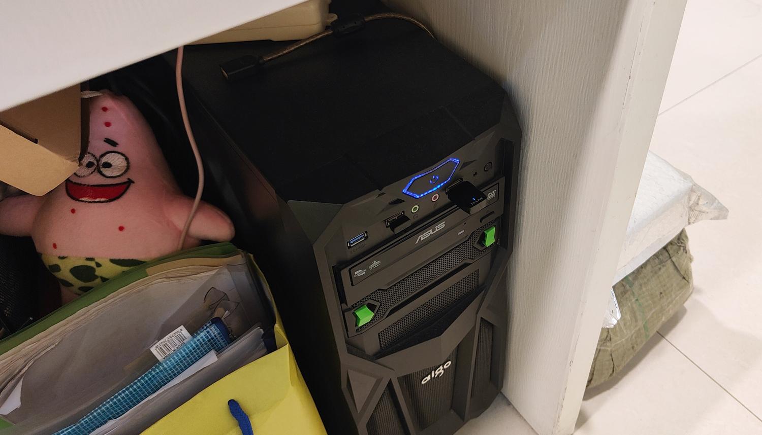 拥有MiniPC华硕PN41后，也就多了一台高清*放播**器+办公神器