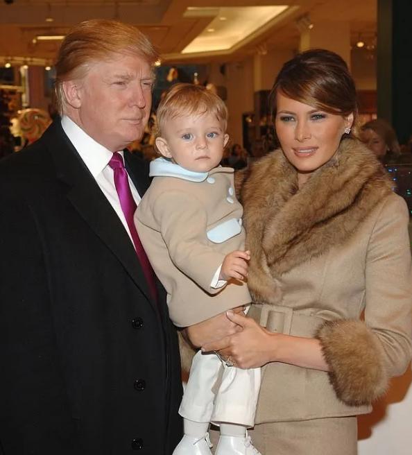 特朗普巴伦小时候,特朗普小儿子巴伦近照