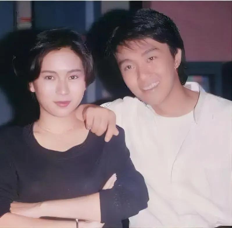 周星驰最可惜的女人,周星驰四段情史