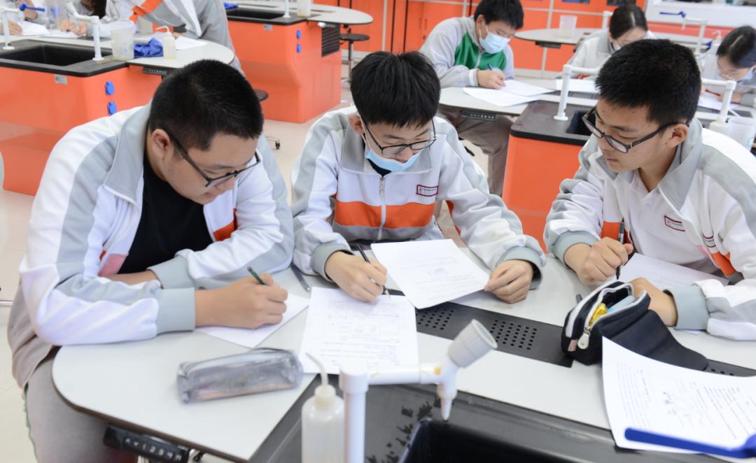 北医附中高中有实验班吗,北医附小招生简章