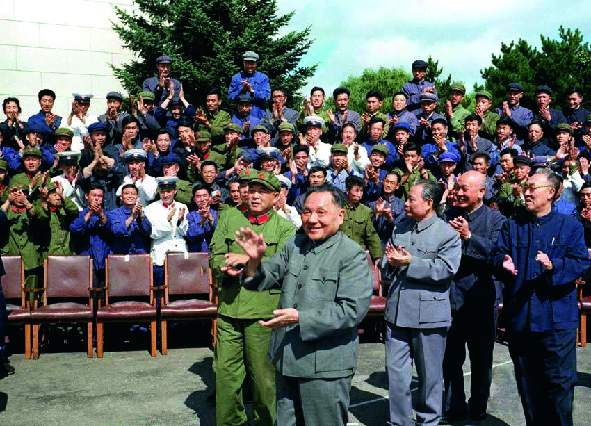 国防大学教授撰文深切缅怀*德生李**将军