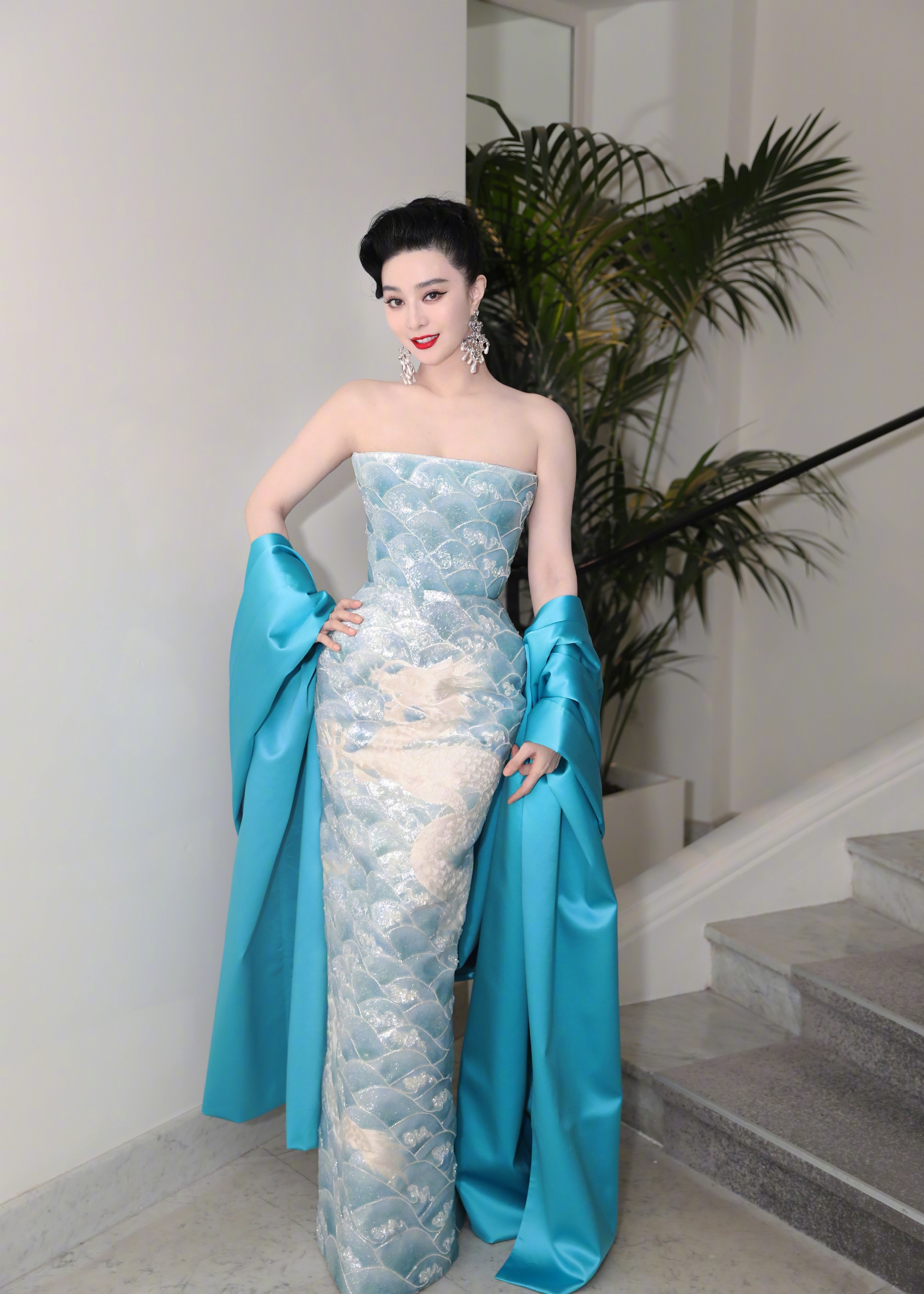 范冰冰最近一次戛纳造型,范冰冰戛纳三日行