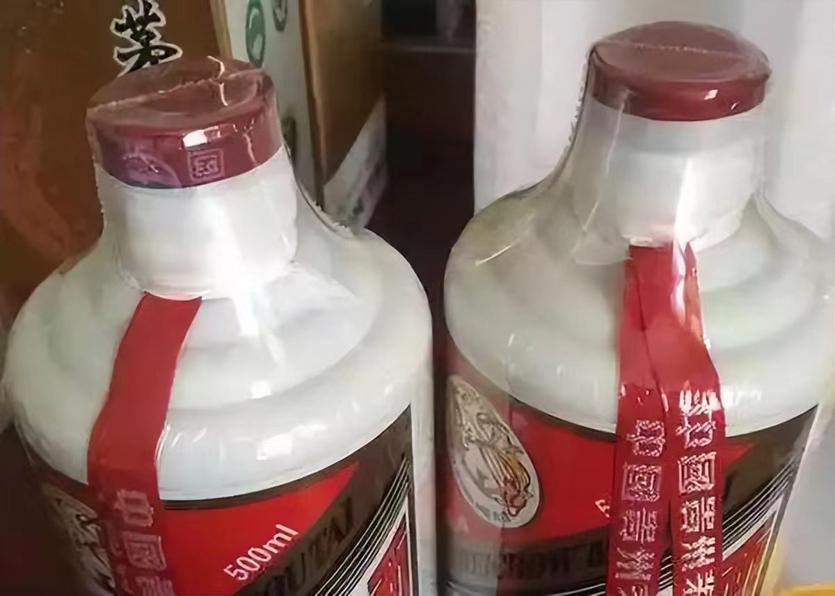 茅台酒开了喝不完怎么办,茅台刚打开倒不出来为什么