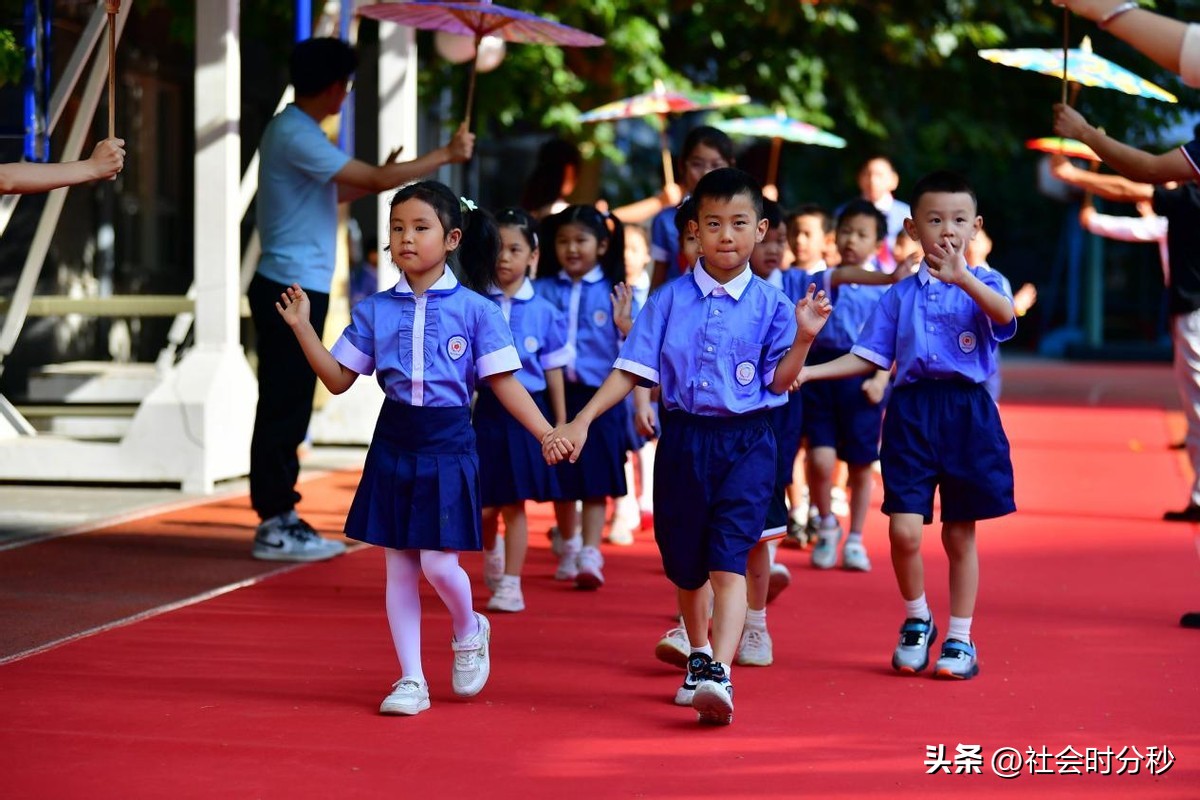 科技创新强国有我——北京市海淀区民族小学2023-2024学年度第一学期开学典礼暨科技节启动仪式