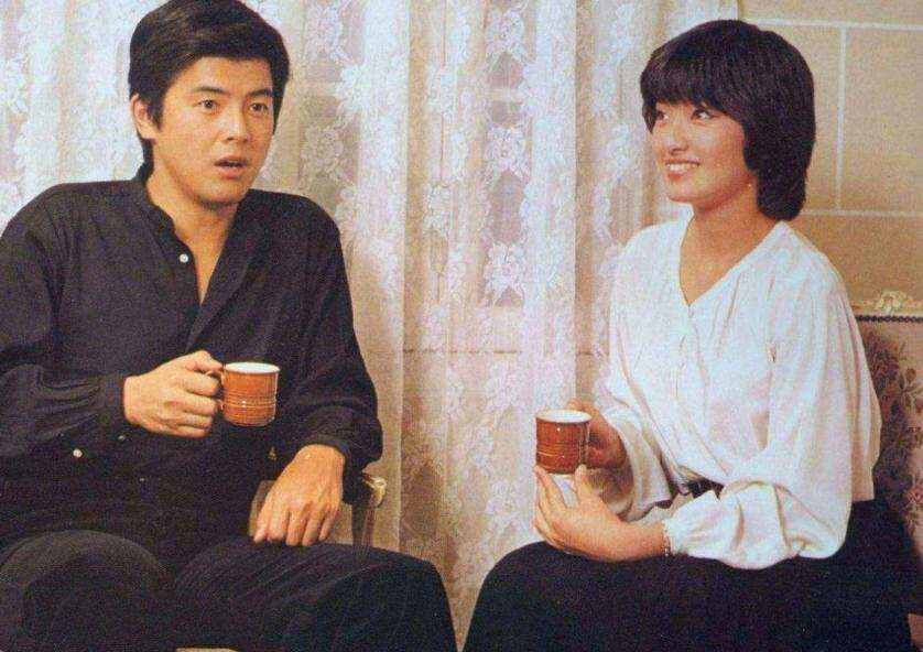 山口百惠颜值巅峰短发,樱花女神山口百惠