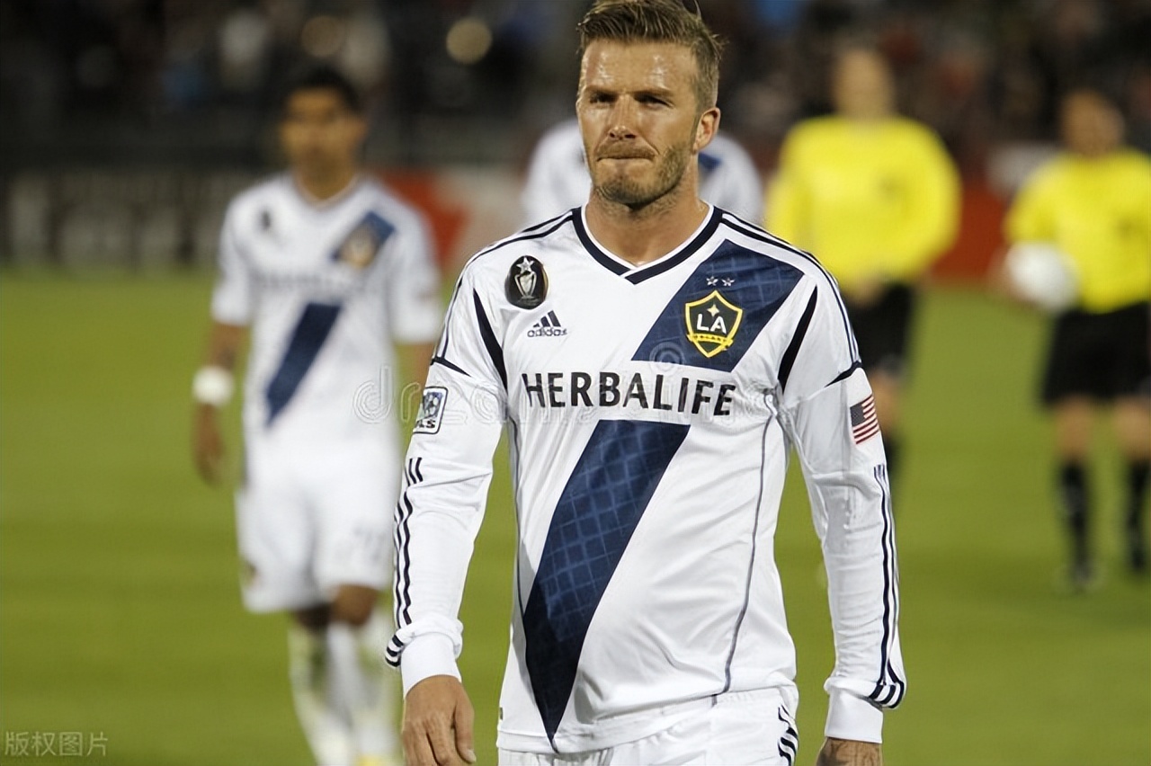 贝克汉姆时尚风向标,贝克汉姆体坛传奇人物