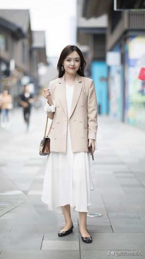 气质不重样初夏西装的百搭穿法,几款潮流范儿的西装搭配