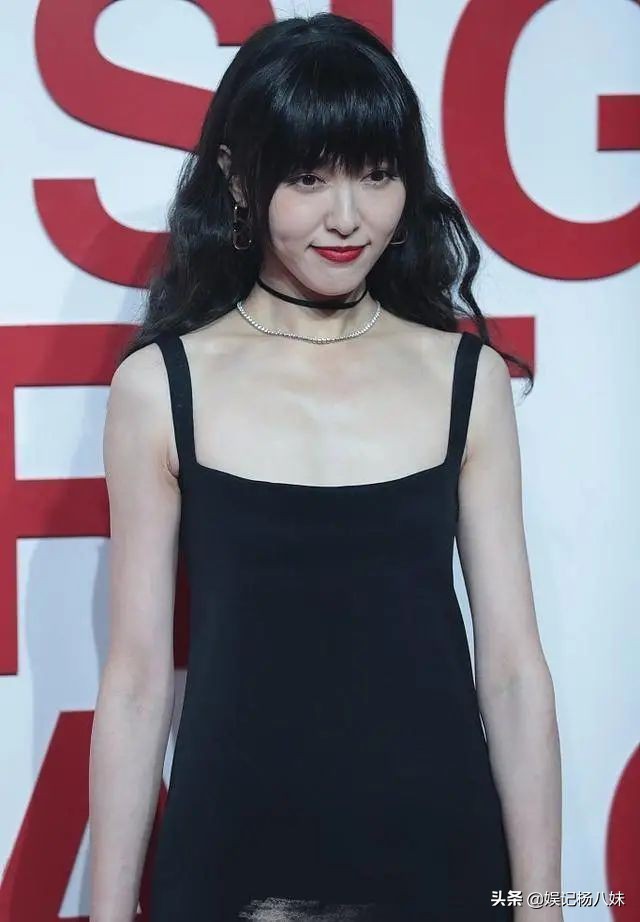 8位中韩女神的“颜值克星”！法令纹在脸上“修渠”，个个显老