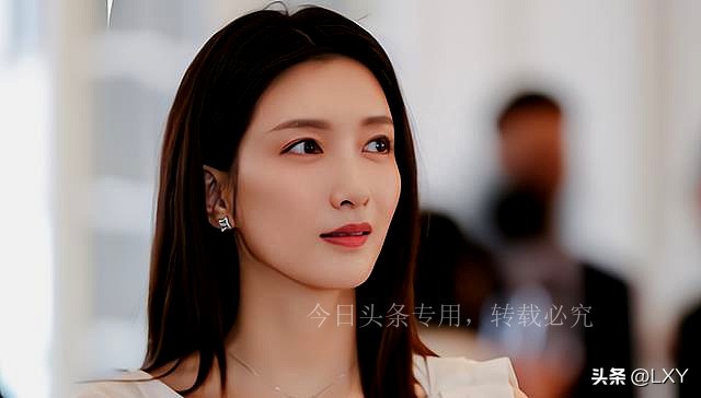 40岁女人伤心自述：用丈夫的钱*养包**25岁小男友，激情过后只剩悔恨