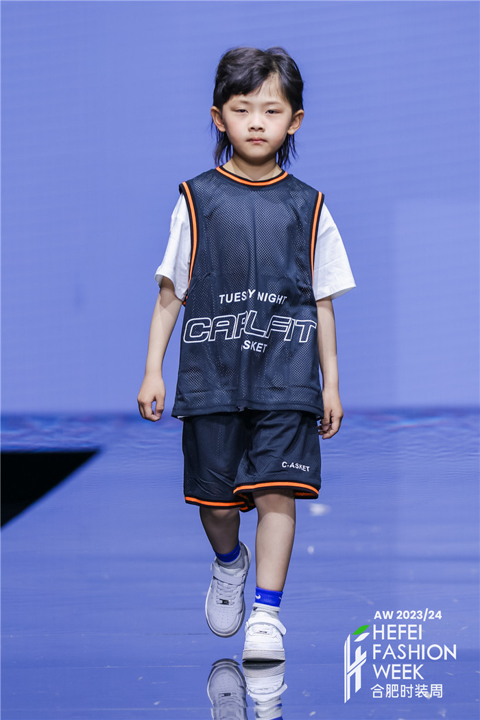 卡儿菲特欧派童装活动,卡儿菲特欧派童装走秀