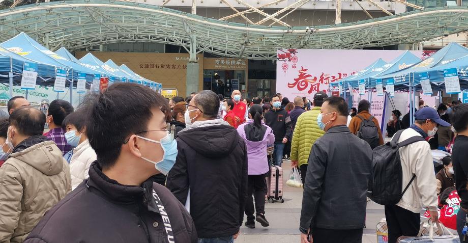 去打工吗?南宁招聘会上这些工作月薪6000+!