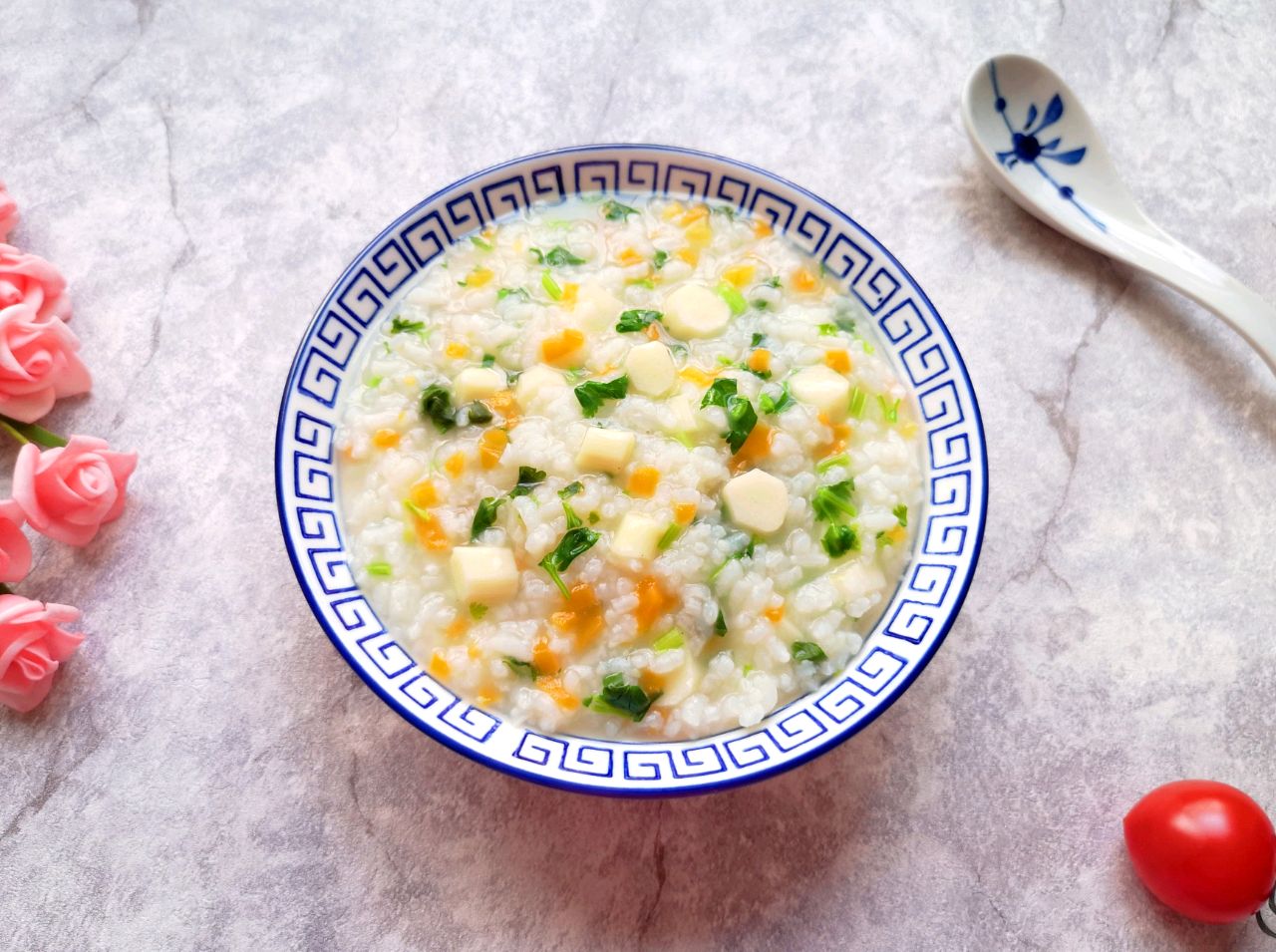 家庭版山药玉米胡萝卜粥做法,胡萝卜山药粥的家常做法养胃