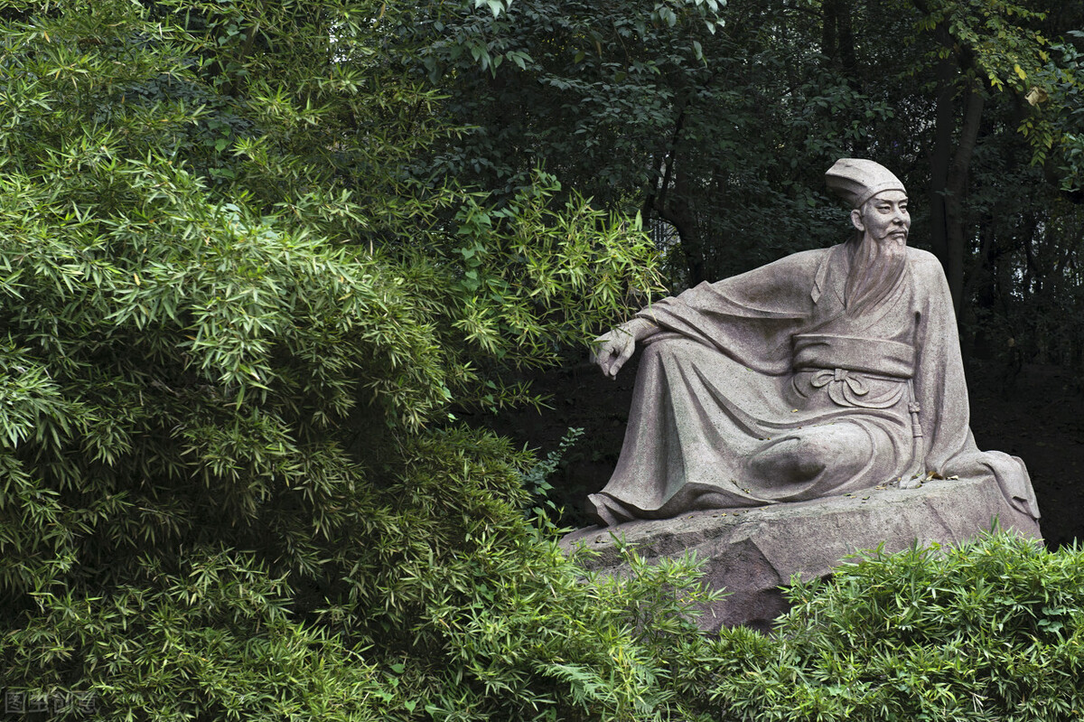 诗词来说李白苏轼谁更胜一筹,苏轼李白谁更有才华千古第一词