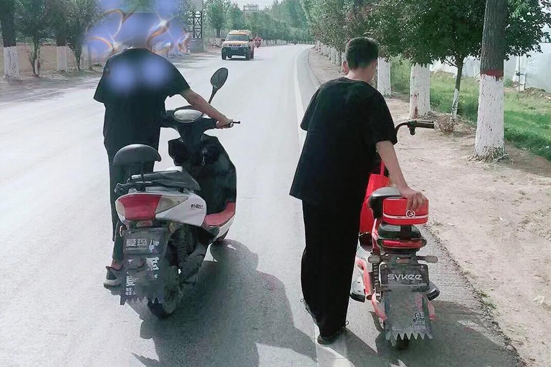 三轮电动车半路没电了应急方法,电动车半路没电了如何让它走起来