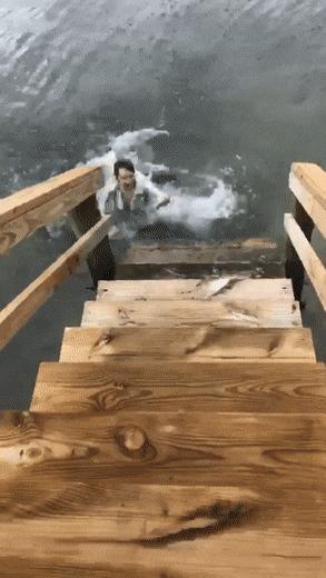 稀奇古怪形态各异的动物照片,世界上罕见的多头多脚变异动物