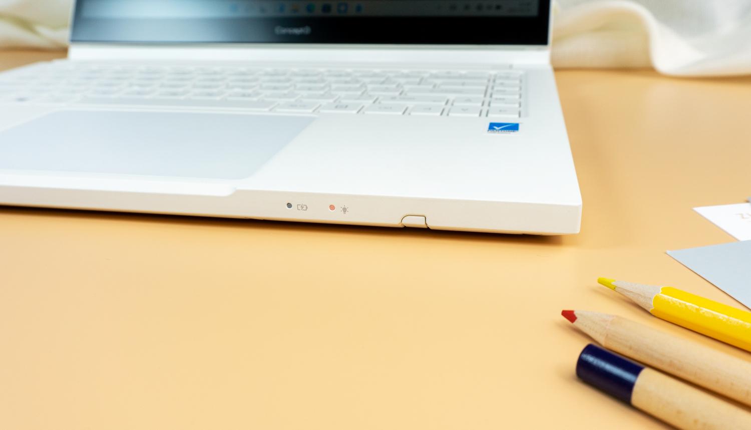 宏碁conceptd3ezel开箱,宏碁conceptd3ezel