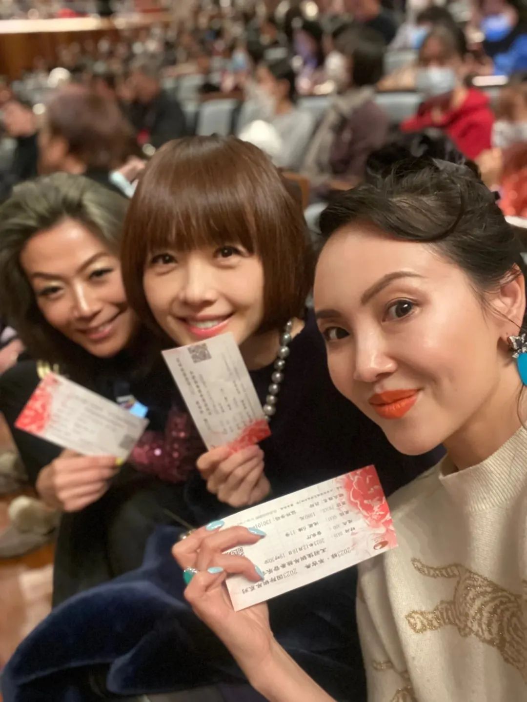 郎朗同门师妹奏钢琴,郎朗师妹蜜蜂飞舞钢琴完整版