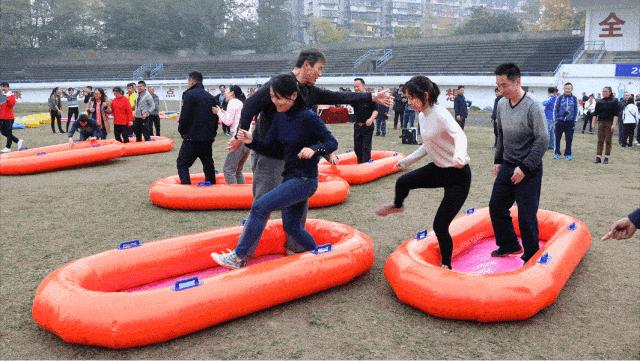 幼儿园运动会趣味游戏大全,运动会趣味游戏项目搞笑