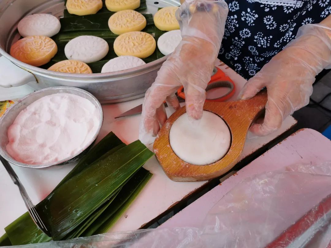 杭州余杭老底子美食,余杭老底子的梅花糕
