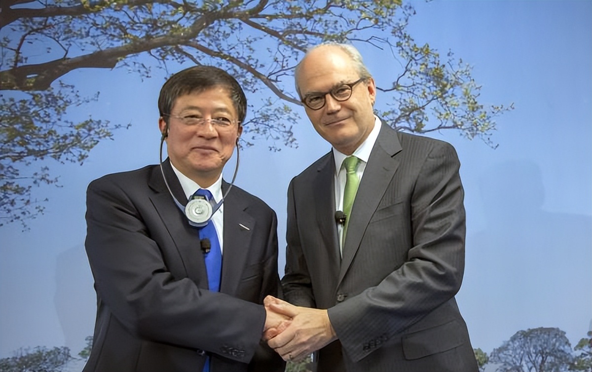 美国最忌惮的中国企业家，“并购大王”*建新任**：拒当富豪只为报国