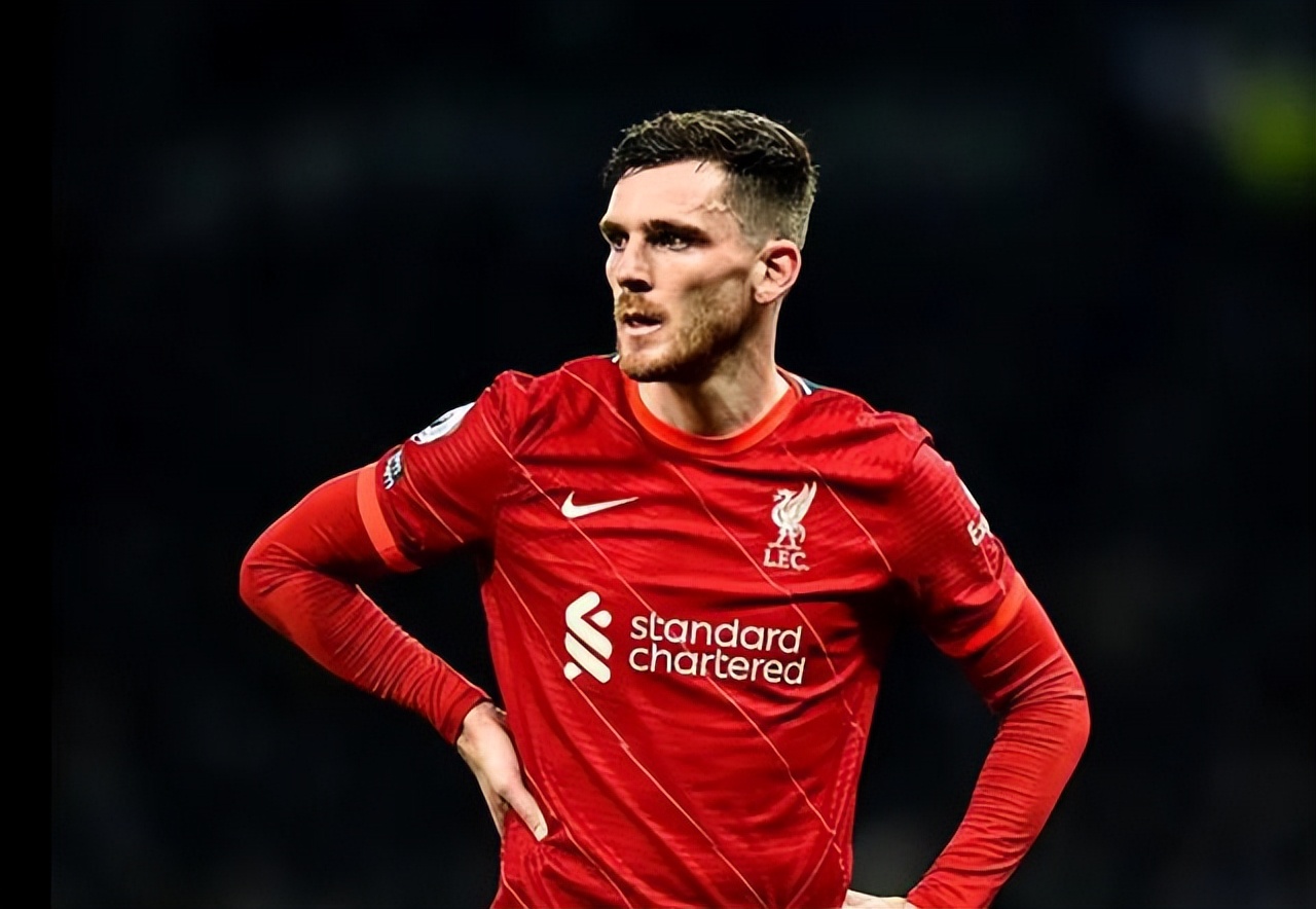 442评选足坛十大左后卫,442评出的足坛现役十大前锋