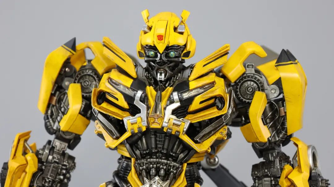 变形金刚5大黄蜂新款,大黄蜂变形金刚5测评