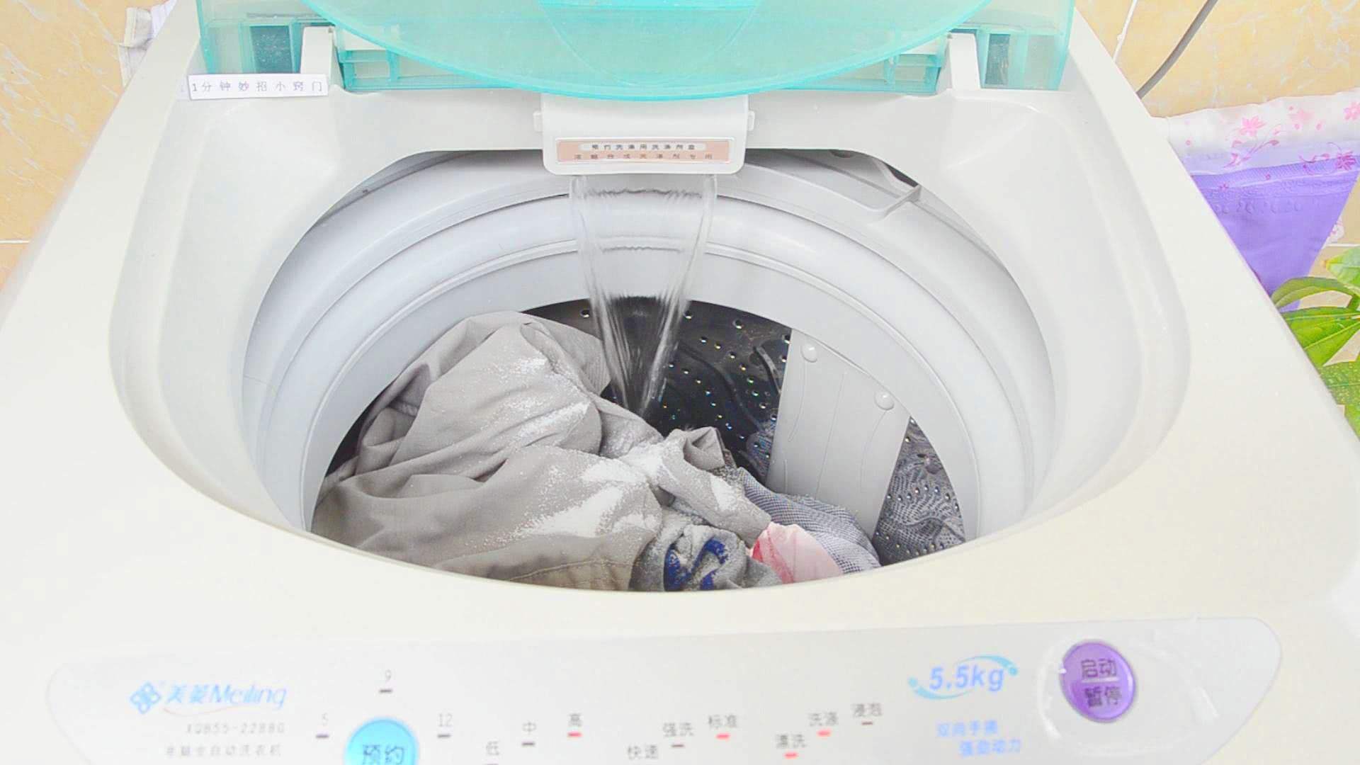 滚筒洗衣机好用还是全自动好,滚筒洗衣机用了三四年脏不脏