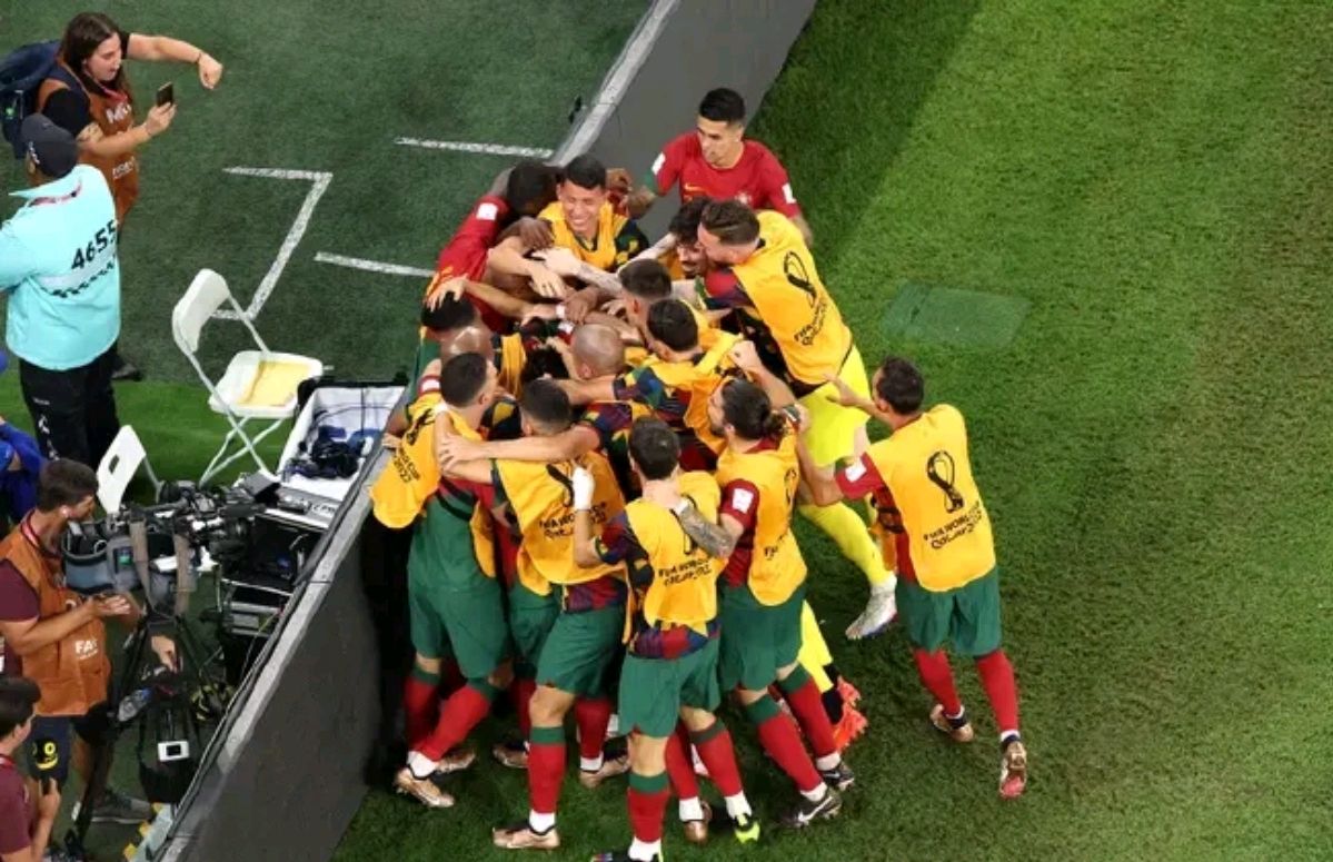 桑巴起舞变速卡点,桑巴舞向前交叉走步