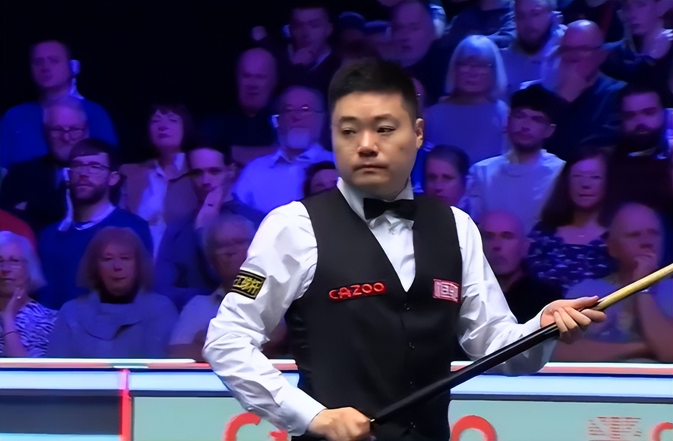 42-43到64-43！丁俊晖大逆转，连下三城3-0，英锦赛8强基本稳了？