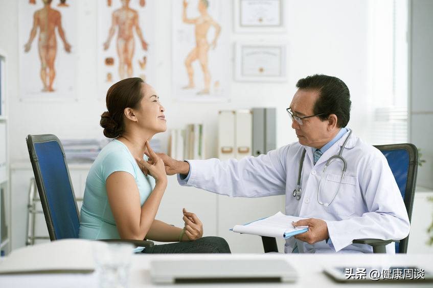 扁桃体肿大去哪个科室就诊,扁桃体肿大会出现什么症状