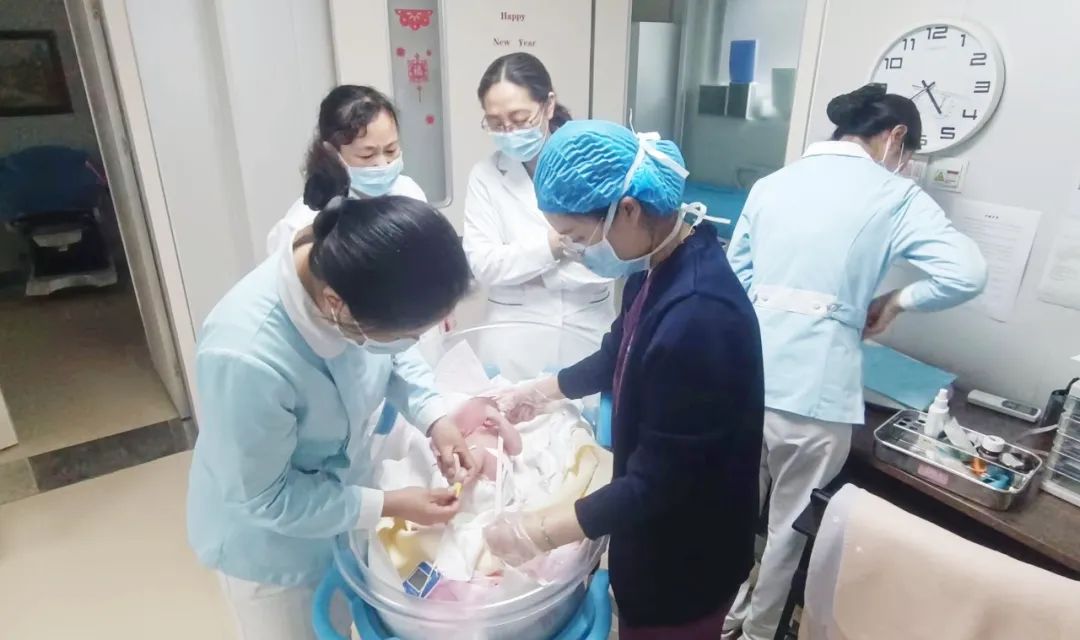 产科oct正常可以出院吗,oct阳性马上剖宫产吗