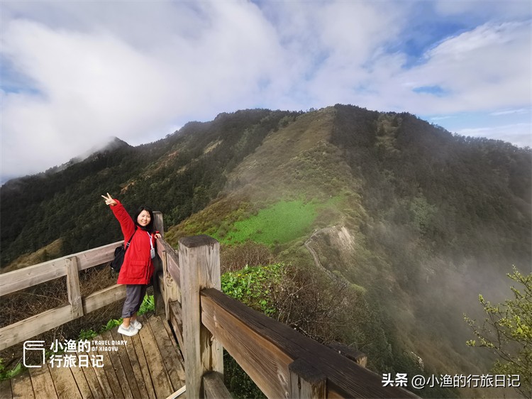成都周边最高的观景山,日出成都雪山