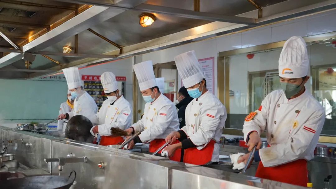 临沂新东方烹饪学校培训班,临沂新东方在线英语培训