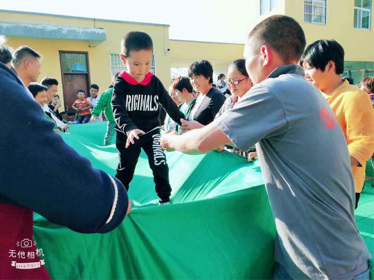 小孩抗挫折能力差该怎么引导,多带孩子去体验