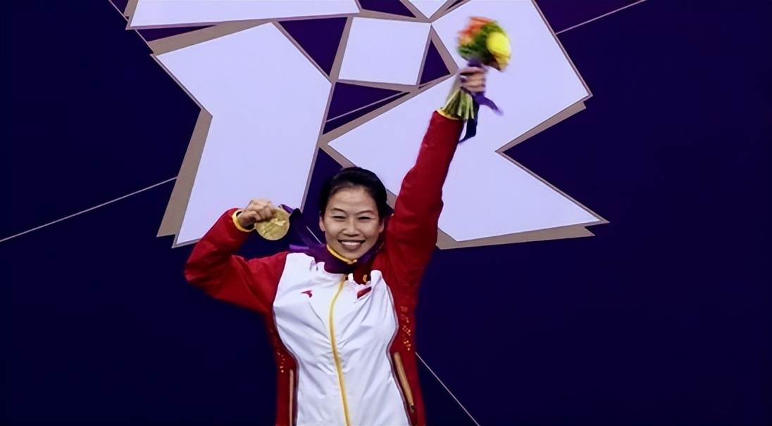 易思玲夺冠,易思玲获得铜牌