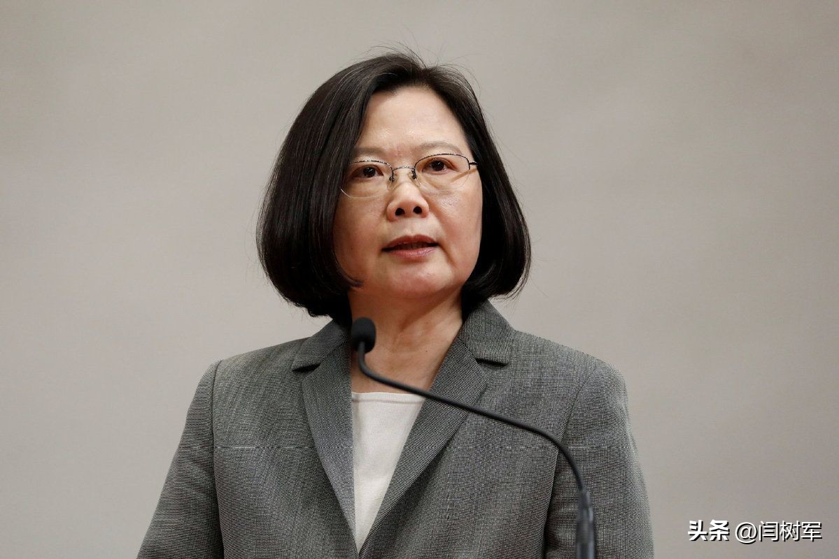 距台15000公里,蔡英文大搞“金元外交”