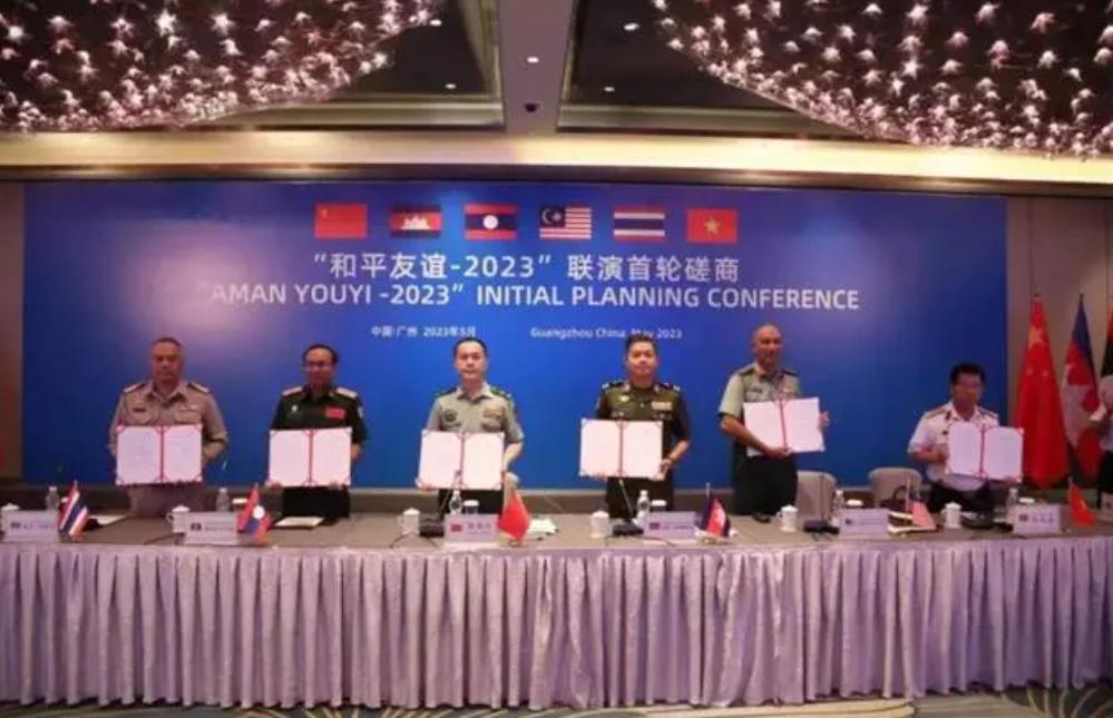 中方与东盟5国军演,中国与东盟2023联合军演表演