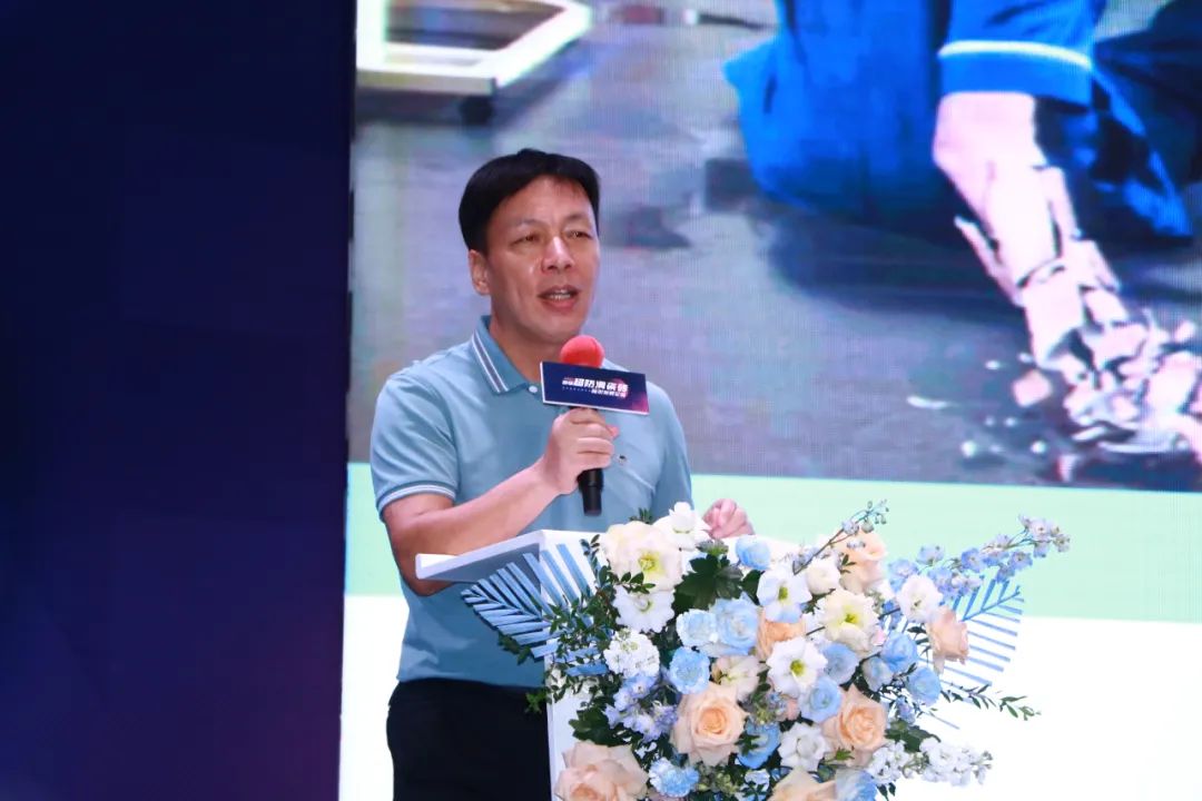 首届超防滑瓷砖论坛关注度空前！20+精英激辩品类*局破**之道