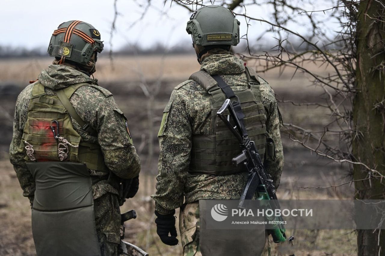 俄军缴获乌军第一辆豹2坦克,俄军俘获豹二坦克