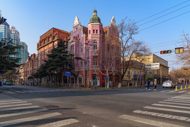 打卡青岛最美海滩银沙滩,青岛魅力海滩