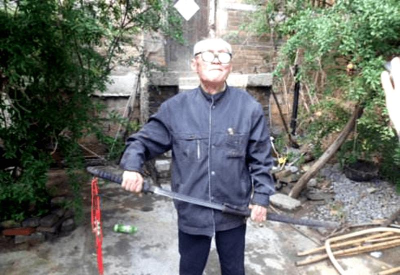 抗战老兵缴获一把日本武士刀,抗日战争日本商人卖武器