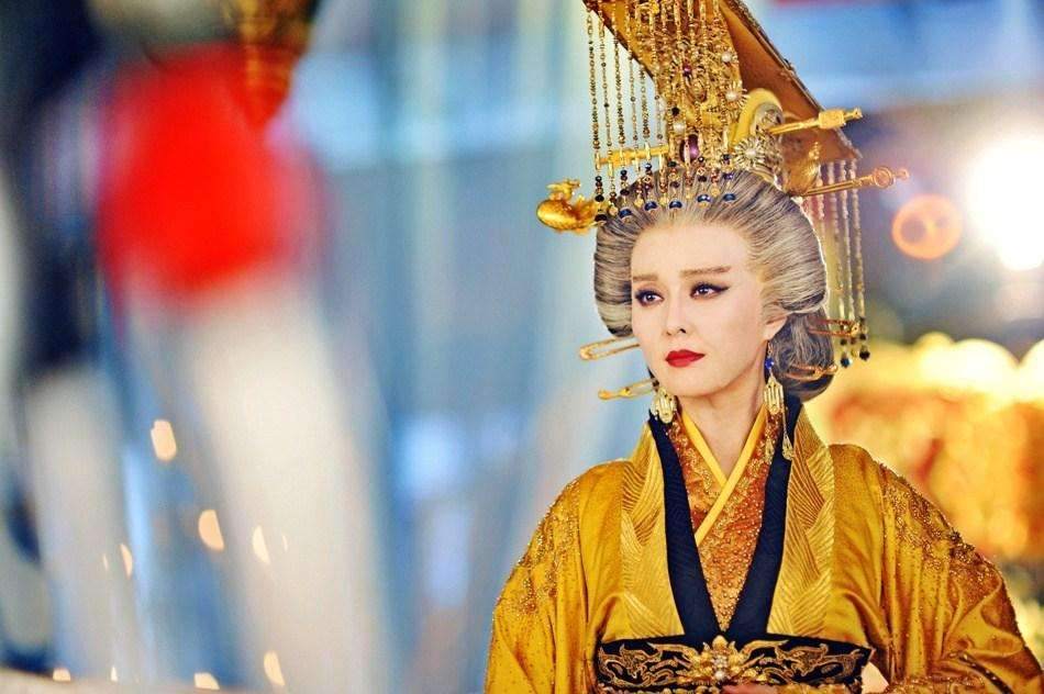 武则天创造了18个字是什么梗,武则天找和尚造曌字是谁造的