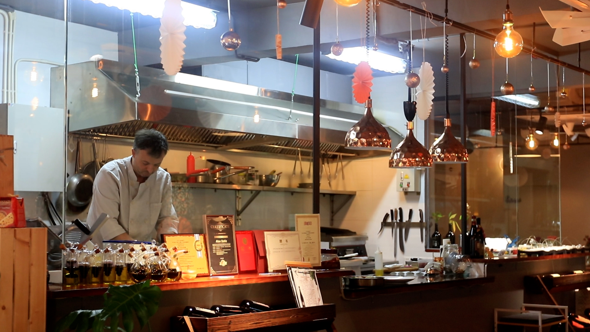 《今日岭南》走进珠海KONOBAMORE摩蕊餐厅|爱之浪漫，贵在分享