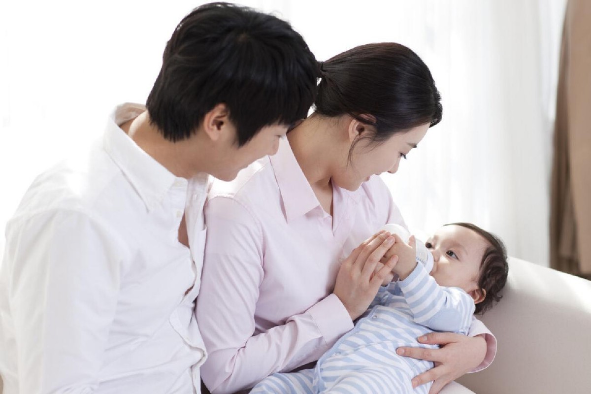 产妇月子期间为什么流泪,产妇为什么月子里会哭